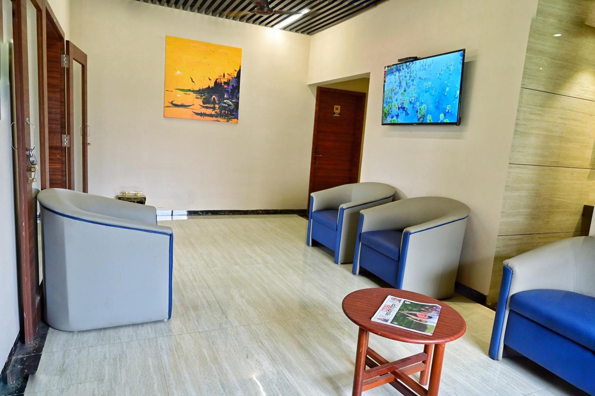 The One Hotel Nashik Buitenkant foto