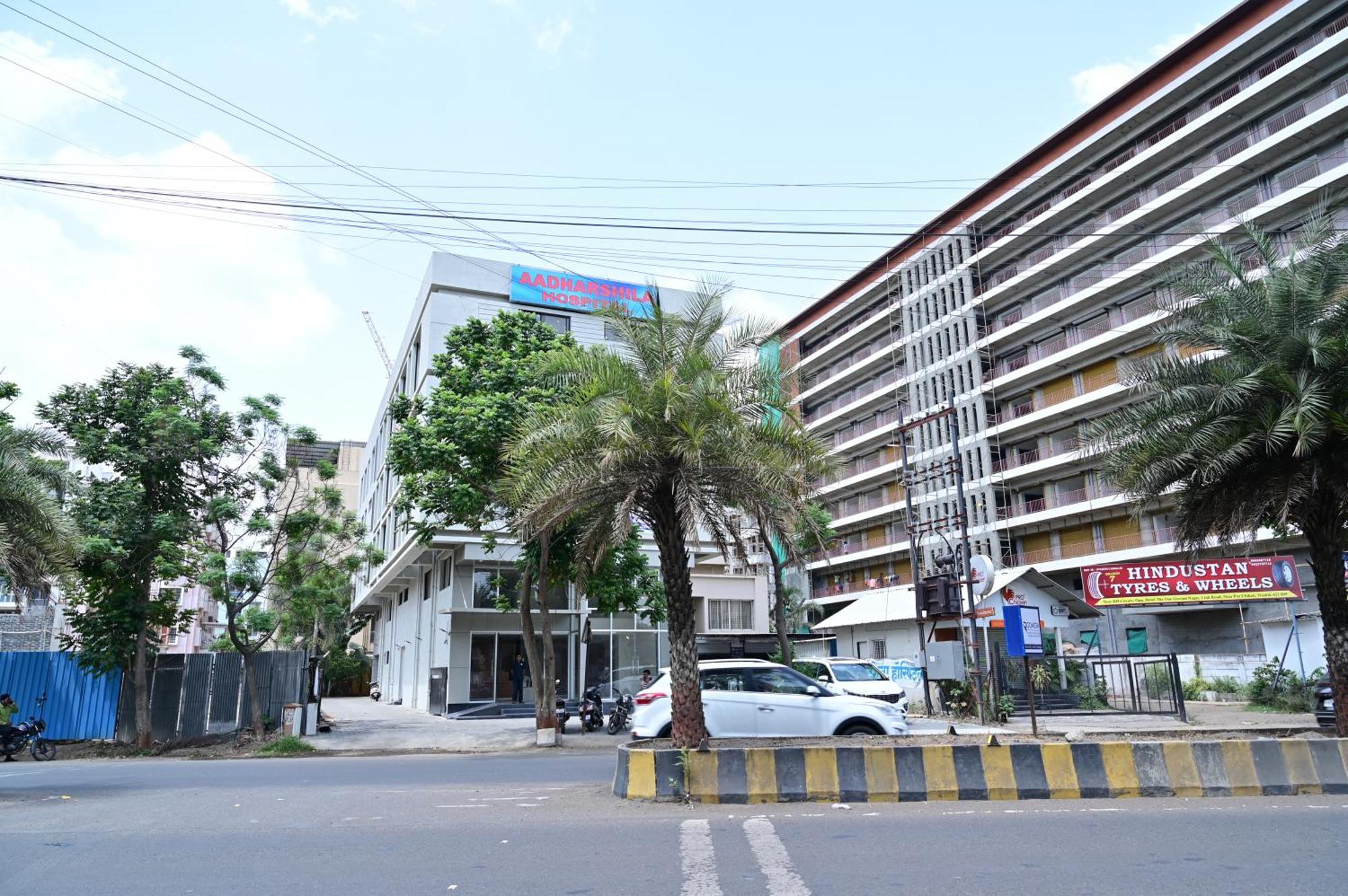 The One Hotel Nashik Buitenkant foto